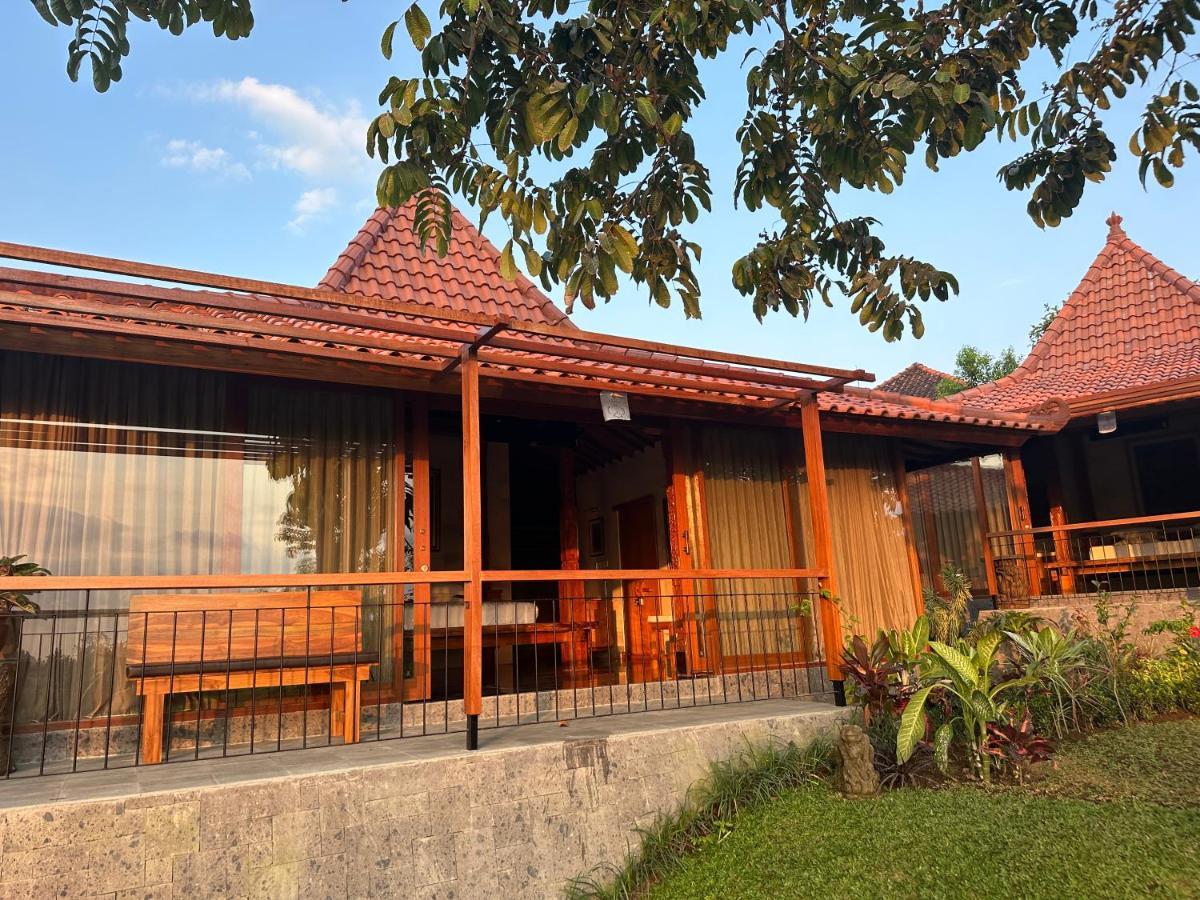Griya Kcb Villa Ubud Exterior foto